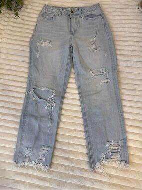 Flying Monkey distressed jeans size 26